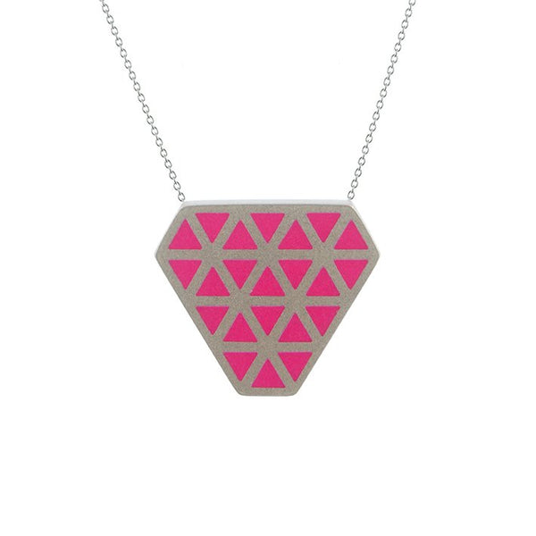 Iso tronqué triangle pendant - medium