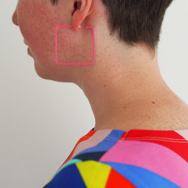 Créole carré hoop earring - medium